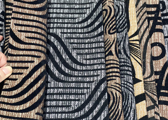 150cm de Polyester van Sofa Fabric 100% van de Hoopjacquard krimpt Bestand